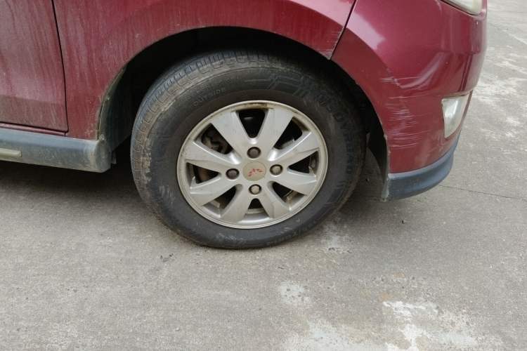 Used Wuling Hongguang 2014 1.2L S Comfort Model China IV