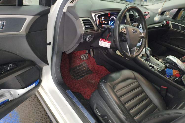 Used Ford Mondeo 2013 2.0L GTDi 200 Fashion Edition