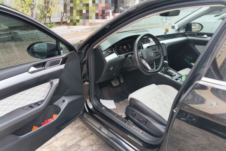 Used Volkswagen Magotan 2023 2 Million Units Commemorative Edition 330TSI DSG Luxury Version Driver Seat