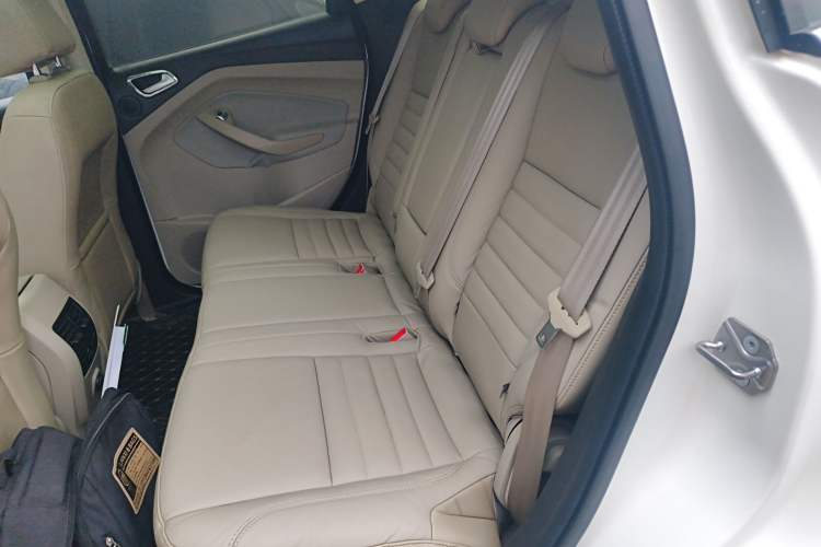 Used Ford Kuga 2015 1.5L GTDi Four-Wheel-Drive Elite Model