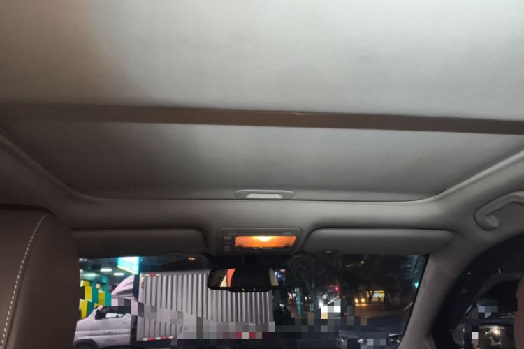 Used BYD S7 2015 2.0T Upgraded Automatic Luxury Version Headliner