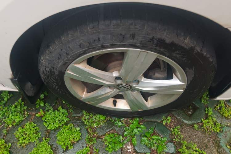 Used Volkswagen Lavida 2017 1.6L Automatic Fashion Edition
