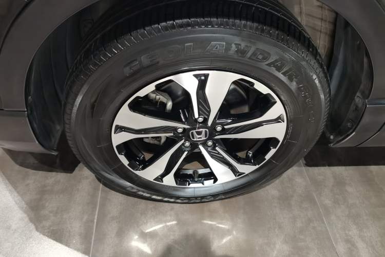 Used Honda CR-V 2021 240TURBO CVT 2WD Fashion Edition Left Front Wheel Hub