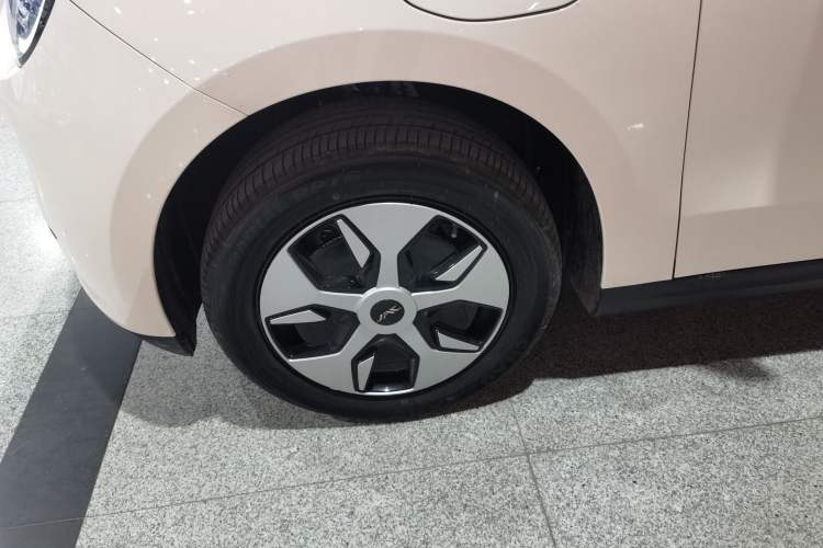 Used JAC Yiwei 3 2025 330km Trendy Delight Version