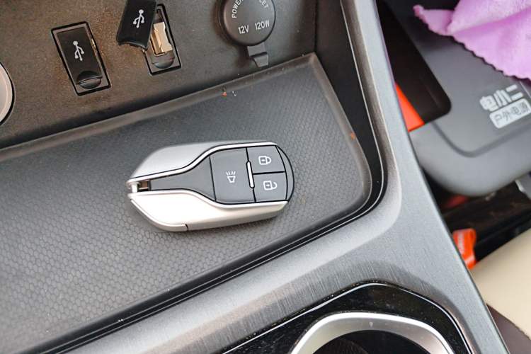 Used BAW Ruisheng Ace M7 2023 2.0L Automatic Long-wheelbase Business Version 7 Seats