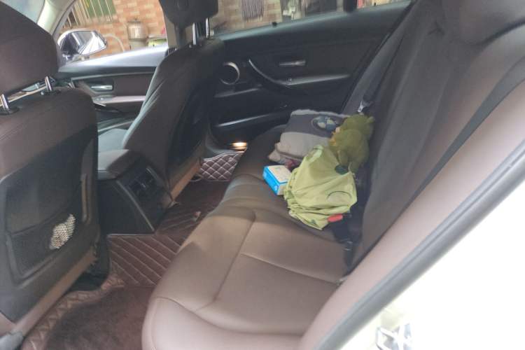 Used BMW 3 Series 2018 320Li Leading Model M Sport Package
