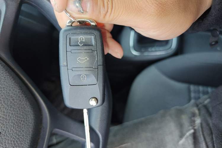 Used Volkswagen Polo 2014 1.4L Automatic Comfort Edition Vehicle Key