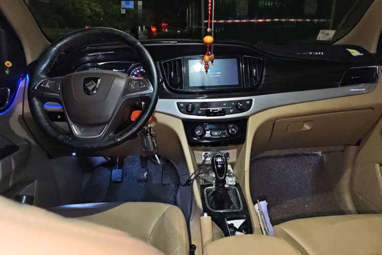 Used Baojun 730 2016 1.5T Manual Luxury Edition 7 Seats
