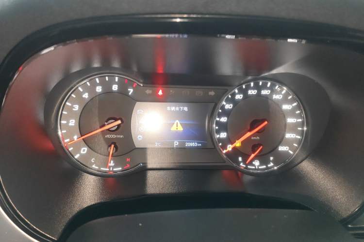 Used CHANGAN CS35PLUS 2018 1.6L Automatic Changlian Edition China V Standard
