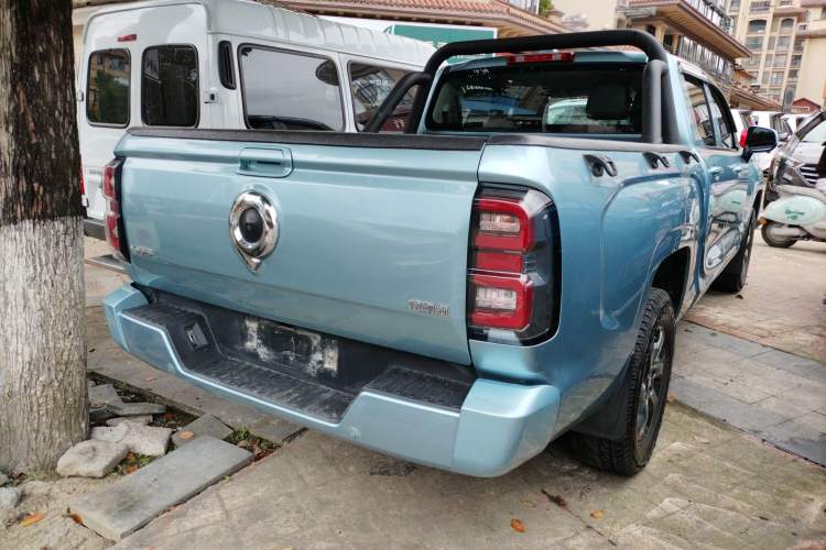 Used Great Wall King Kong Poer 2022 2.0T Manual Diesel Two-Wheel Drive Elite Version with Long Bed GW4D20M
