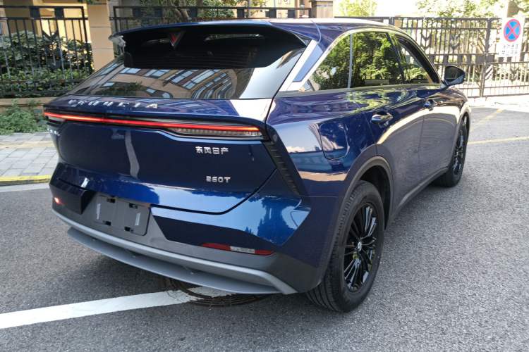 Used Venucia V 2023 260T Idol Edition Pro