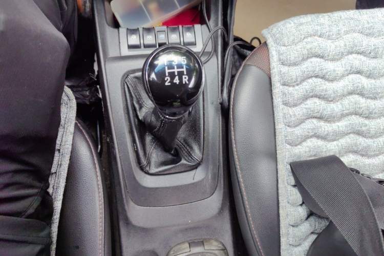 Used Chevrolet Sail 2013 Hatchback 1.4L Manual Enjoyment Edition
