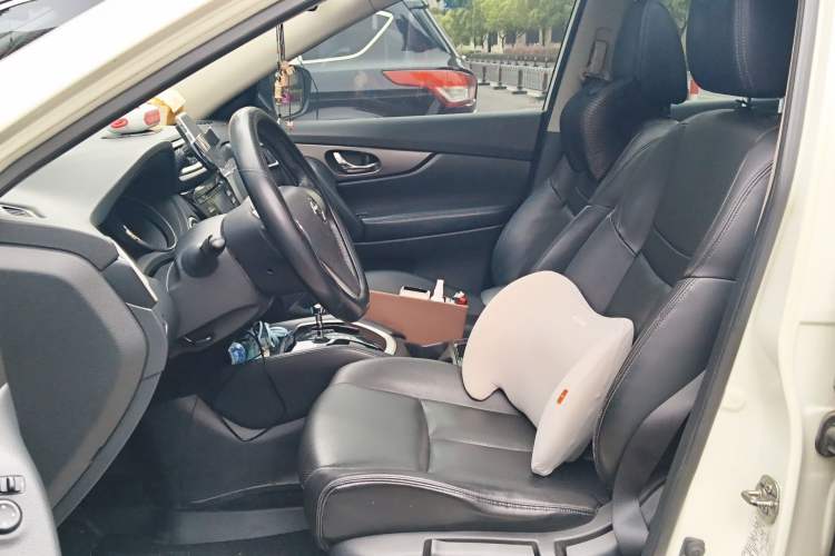 Used Nissan X-Trail 2014 2.0L CVT Comfort Edition 2WD
