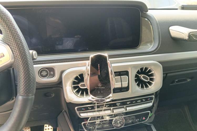 Used Mercedes-Benz G-Class 2021 G 500 Audio And AC Panel