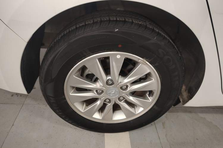 Used Hyundai Celesta 2020 1.6L Automatic GL Enjoyable Edition