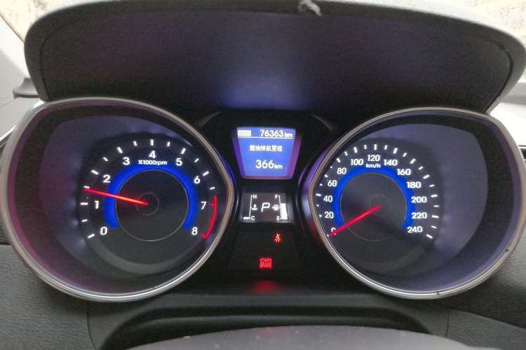 Used Hyundai Elantra (5th Generation / Langdong) 2016 1.6L Automatic Prestige Model
