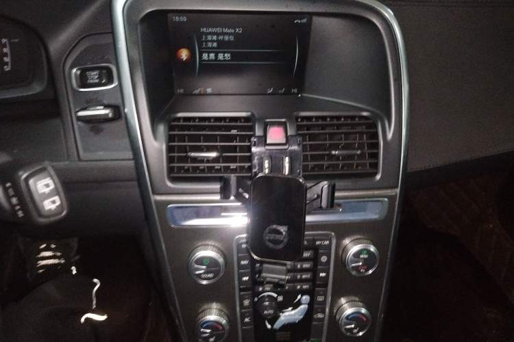 Used Volvo XC60 2014 T5 Zhiyi Edition
