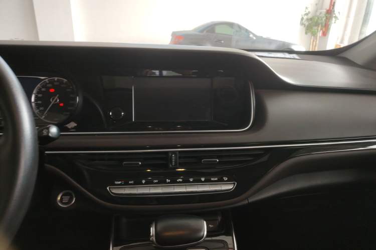 Used GAC Trumpchi M6 2019 270T DCT Luxury Edition (7-seater) China VI