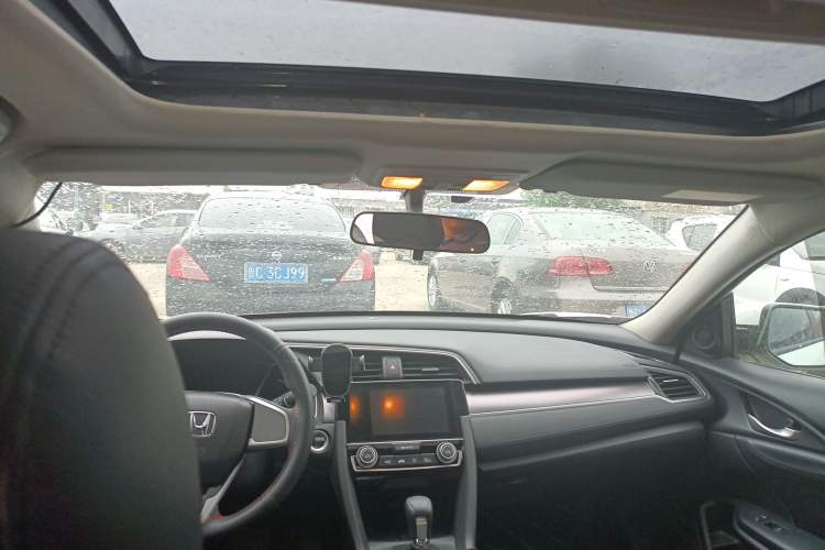 Used Honda Civic 2016 220TURBO CVT Luxury Edition Headliner
