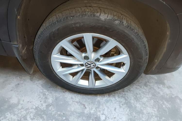 Used Volkswagen Tiguan L 2016 280TSI Automatic Two-Wheel-Drive Silk Road Style Edition