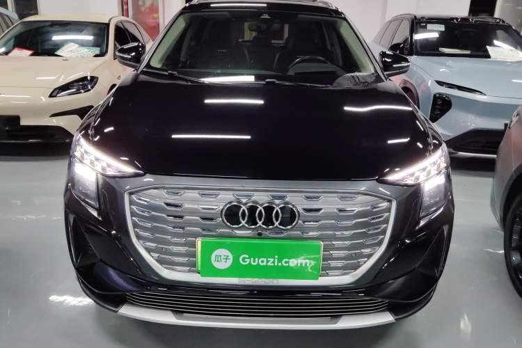 Used Audi Q5 e-tron 2022 40 e-tron Starry Edition Luxury Package Front