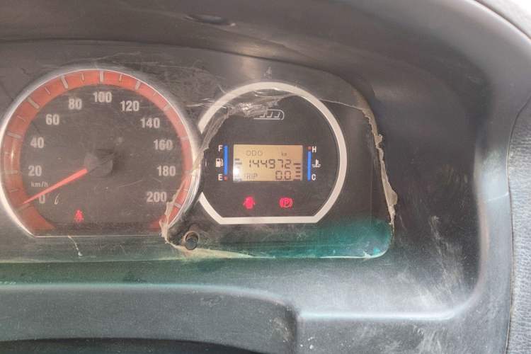 Used FORTHING Lingzhi 2015 M5 Q7 2.0L 7-seat Long-Wheelbase Comfort Model
