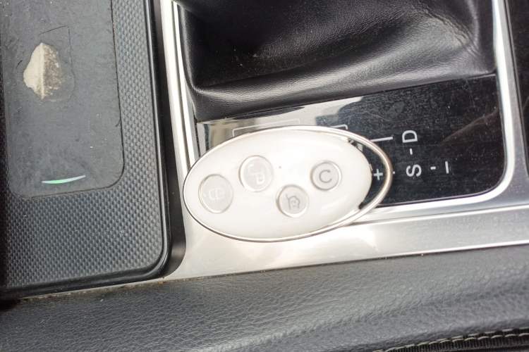 Used BYD Song MAX 2017 1.5T Automatic Smart Connect Prestige 7-Seater
