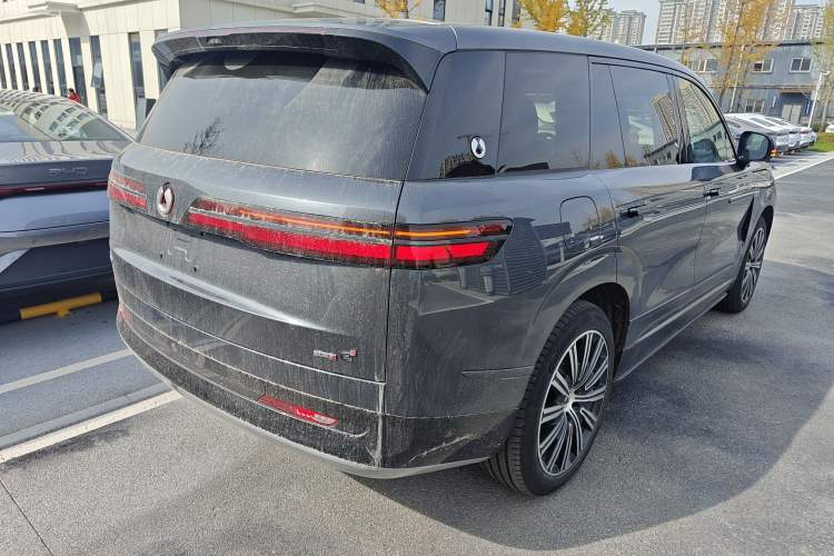 Used Denza N9 2025 Flagship Model
