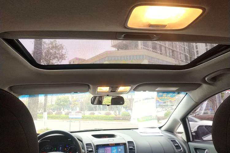 Used Kia K3 2015 1.6L Automatic GLS
