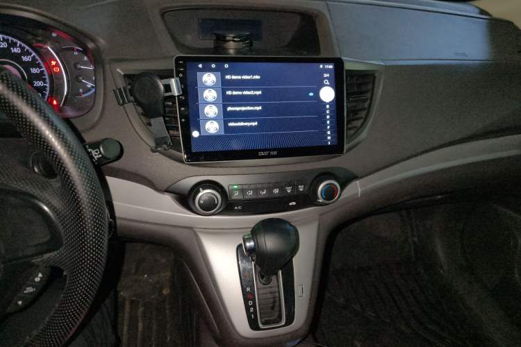 Used Honda CR-V 2012 2.0L two-wheel drive urban version
