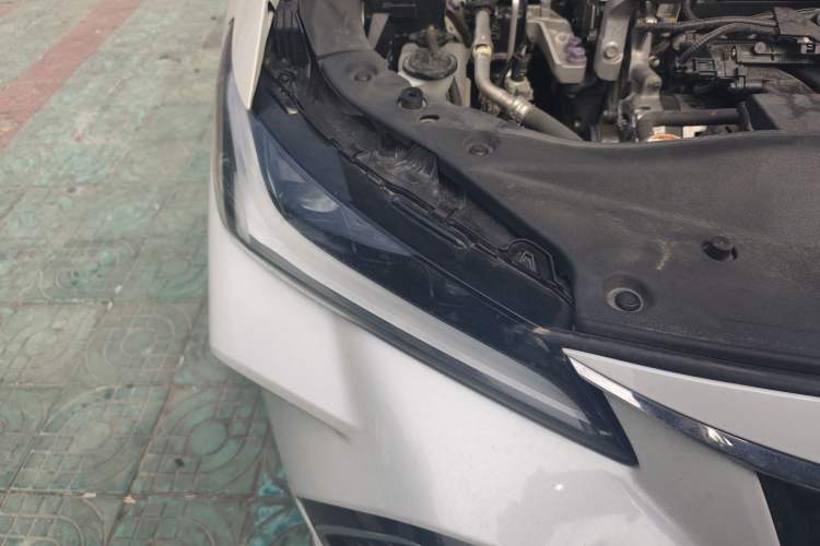 Used Toyota Avalon 2023 2.0L XLE Deluxe Edition