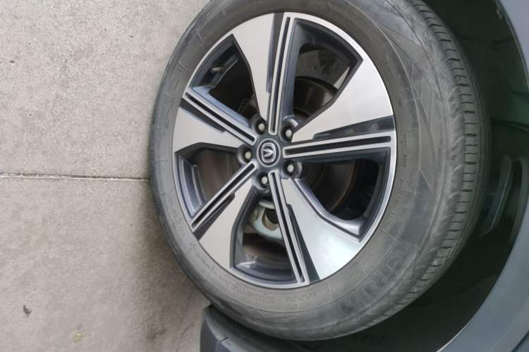 Used CHANGAN CS55PLUS 2022 2nd Generation 1.5T DCT Prestige Version Right Front Wheel Hub