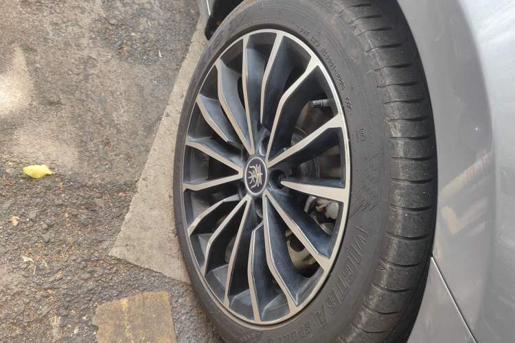 Used BYD Qin PLUS 2021 EV 600KM Flagship Model
