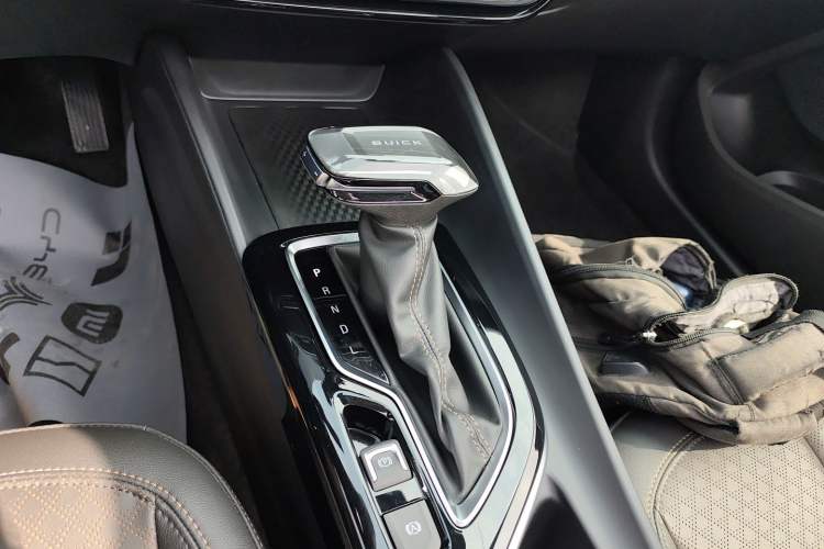 Used Buick Verano 2023 Pro Enjoyment Edition Gear Lever