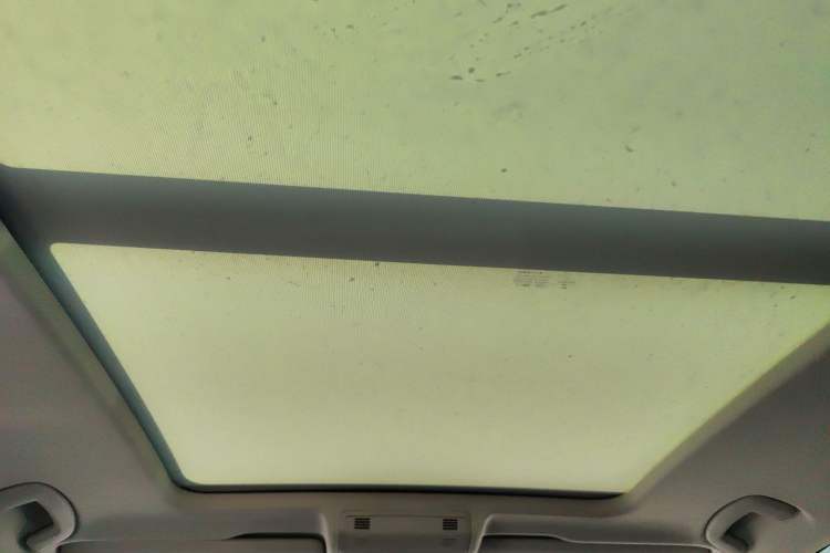 Used Volkswagen Tayron 2021 280TSI Two-Wheel Drive Luxury Smart Connectivity Version Headliner