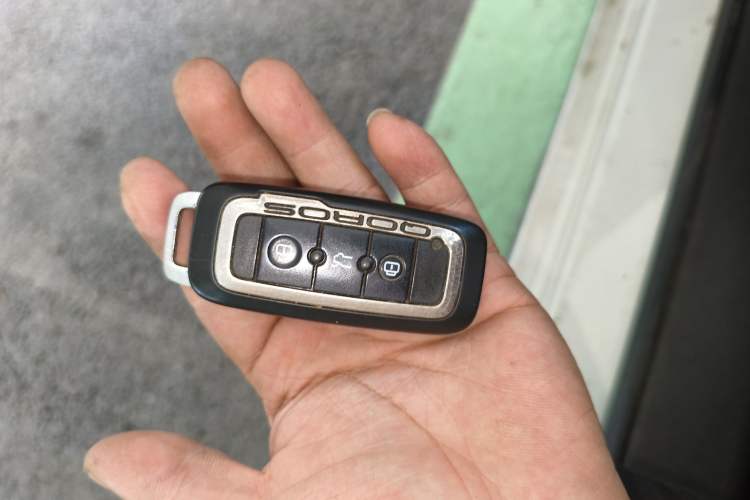 Used Qoros 3 2016 Sedan 1.6L Automatic Zhiyue Model
