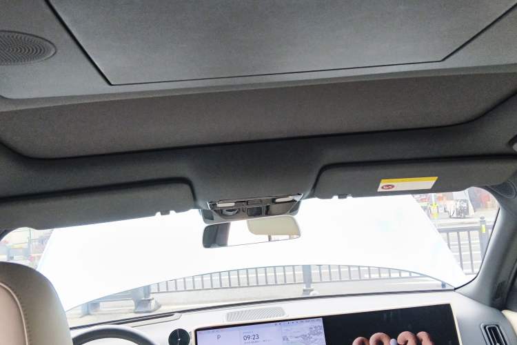 Used Li Auto L8 2024 Ultra Model
