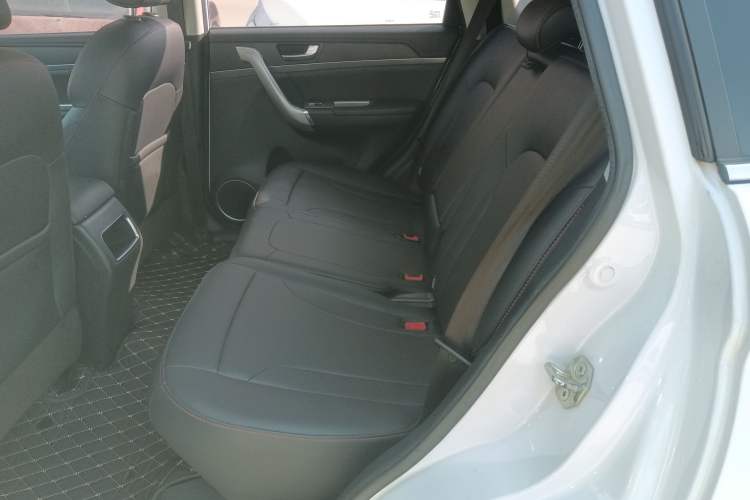 Used Haval M6 2017 1.5T Manual Two-Wheel Drive Elite Model