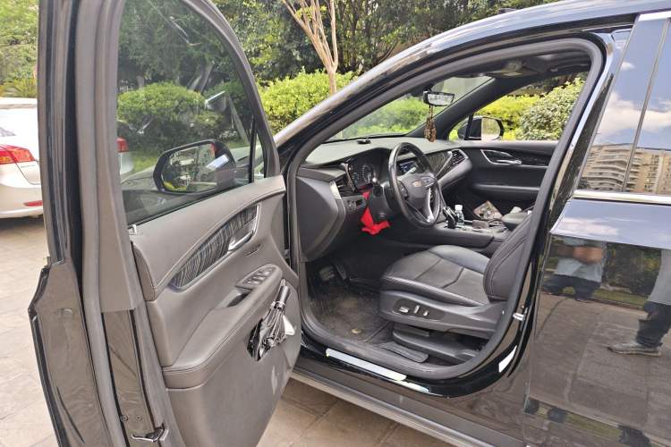 Used Cadillac XT6 2020 28T Six-Seater Luxury Version Driver Seat