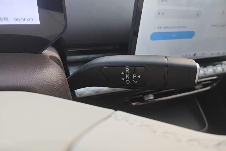 Used JAC Yiwei 3 2024 Charming Edition 405km Lite