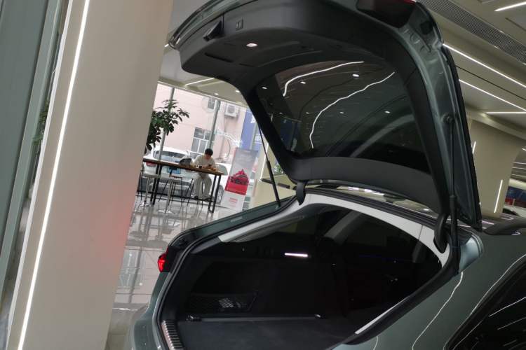 Used Audi A6 2021 allroad quattro Explorer 55 TFSI Prestige Off-Road Model