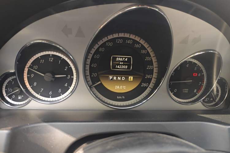 Used Mercedes-Benz E-Class 2011 E 260 CGI Coupe