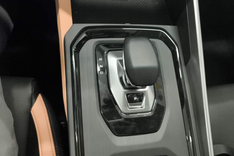 Used Geely Auto Haoyue PRO 2024 1.5T DCT Zongheng+
