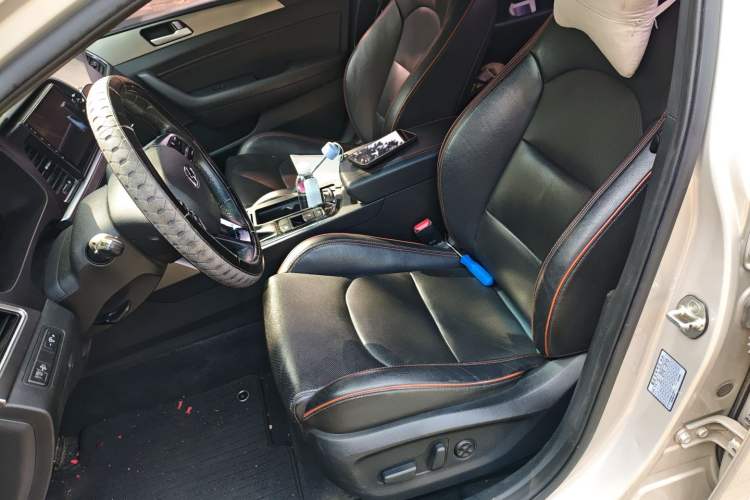 Used Hyundai Sonata 2015 1.6T GLX Advanced Model
