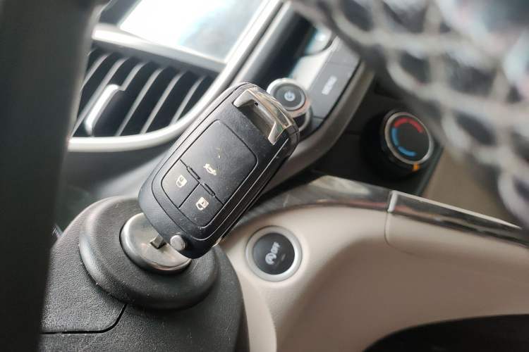 Used Buick GT 2018 15T Manual Elite Version China V Standard
