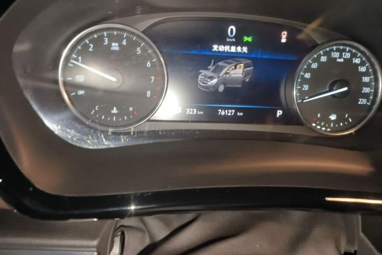 Used Buick GL8 2021 Land Cruiser Executive Class 652T Luxury Model
