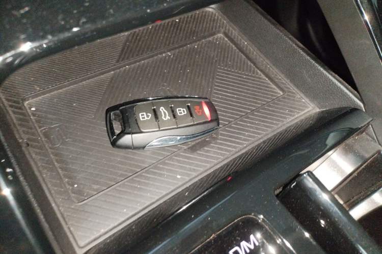 Used Haval H6 2022 3rd Generation 1.5T Automatic Two-Wheel Drive Max Vehicle Key