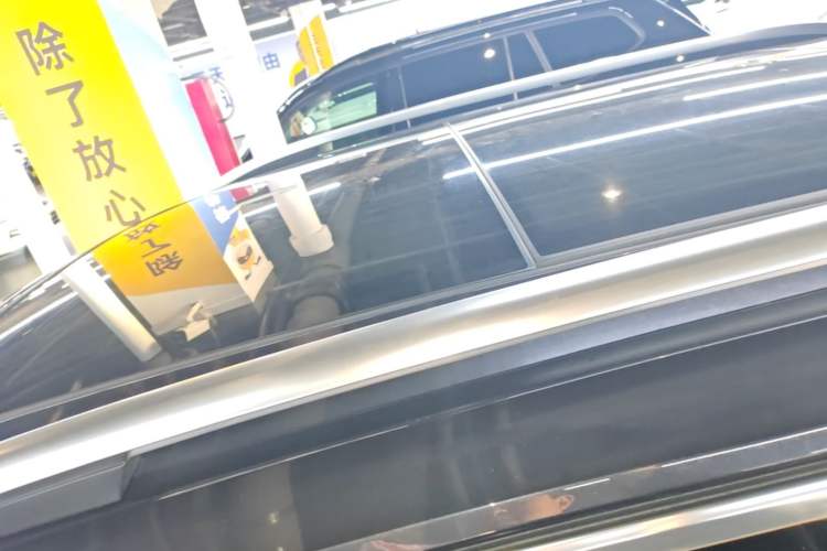 Used Volkswagen Tayron 2020 280TSI Two-Wheel Drive Luxury Connect Edition Roof