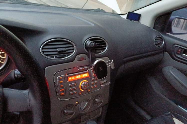 Used Ford Focus 2013 Hatchback Classic 1.8L Automatic Base Model