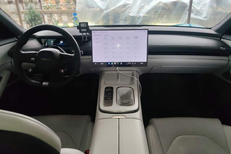 Used Xiaomi Auto SU7 2024 Rear-Drive Long-Range Intelligent Driving Version
